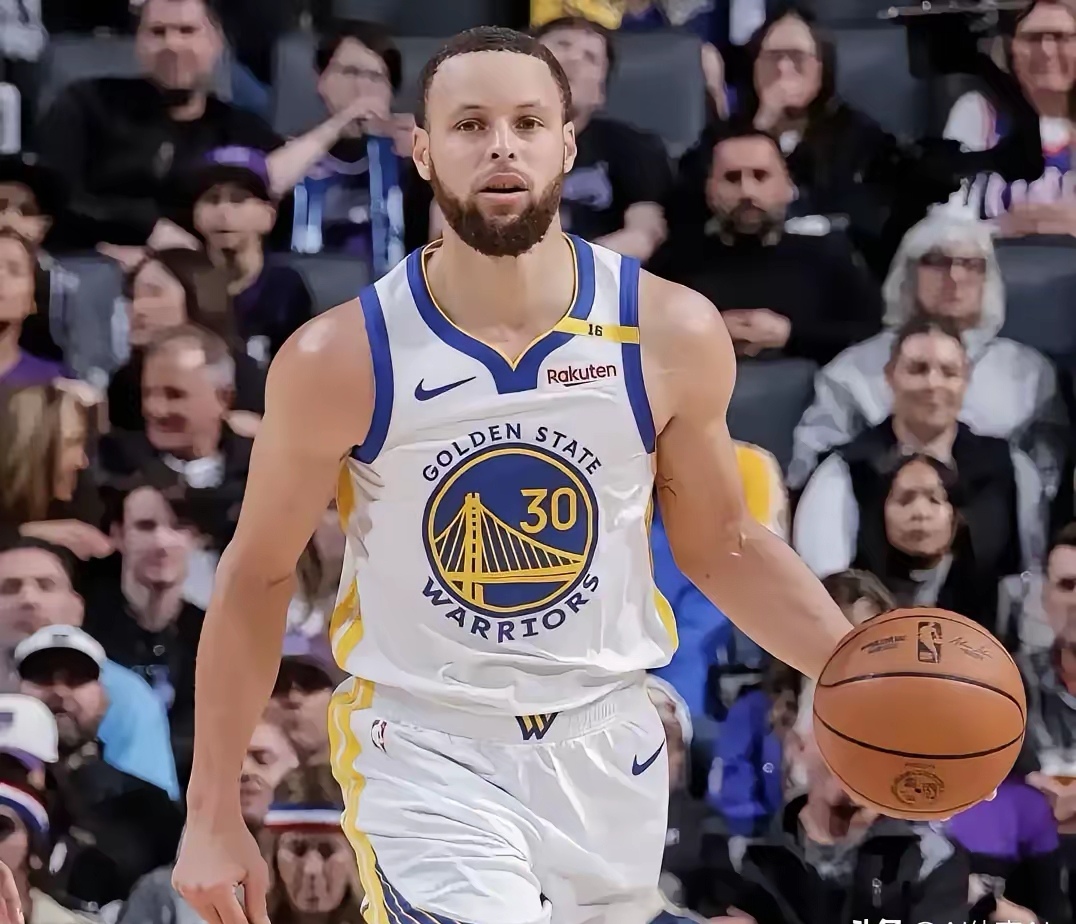 关于黄蜂轻取勇士B队,保罗关键制胜的信息 关于黄蜂轻取勇士B队,保罗关键制胜的信息