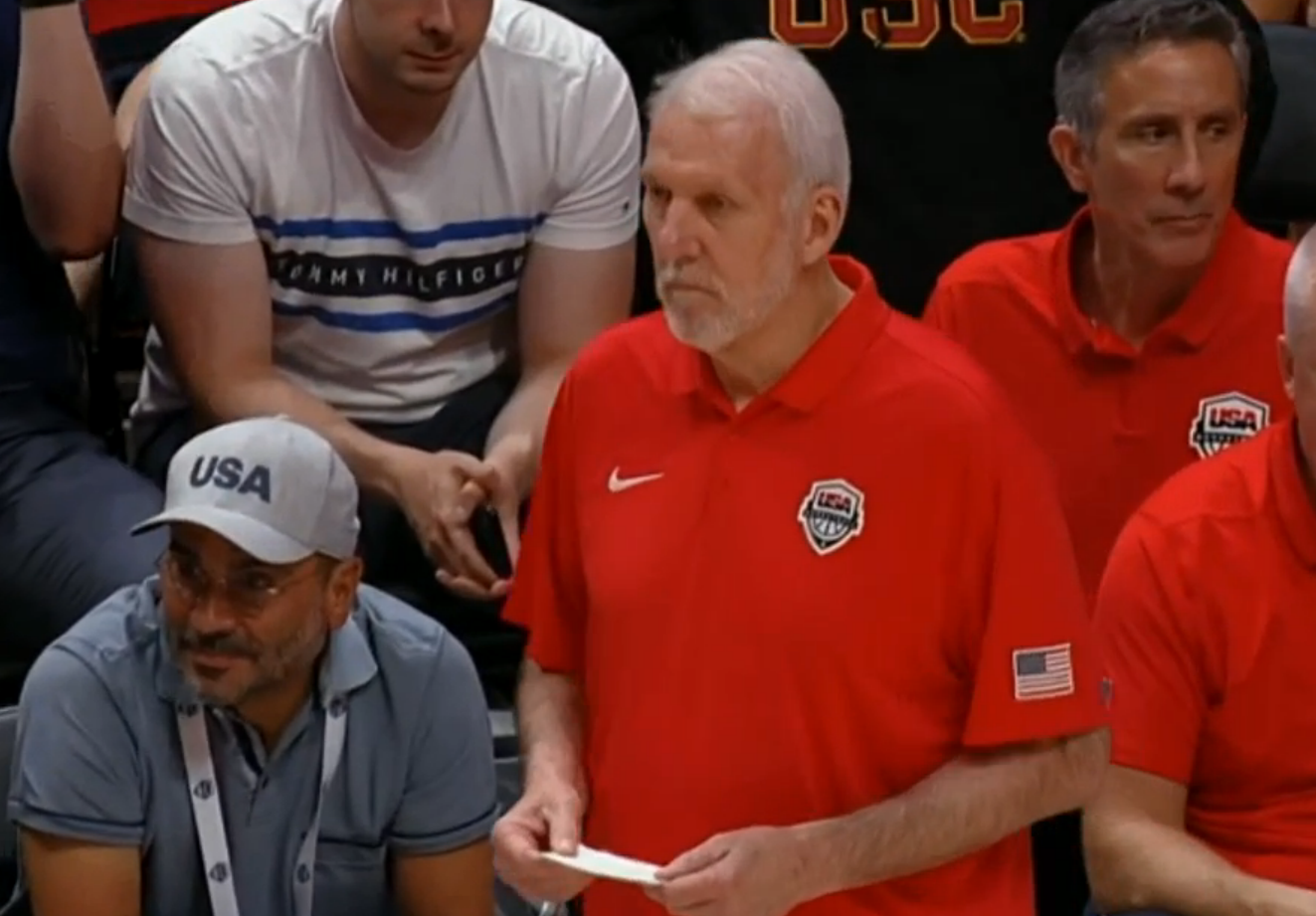 关于韩国横扫西班牙，阿奎罗三分雨点燃全场的信息