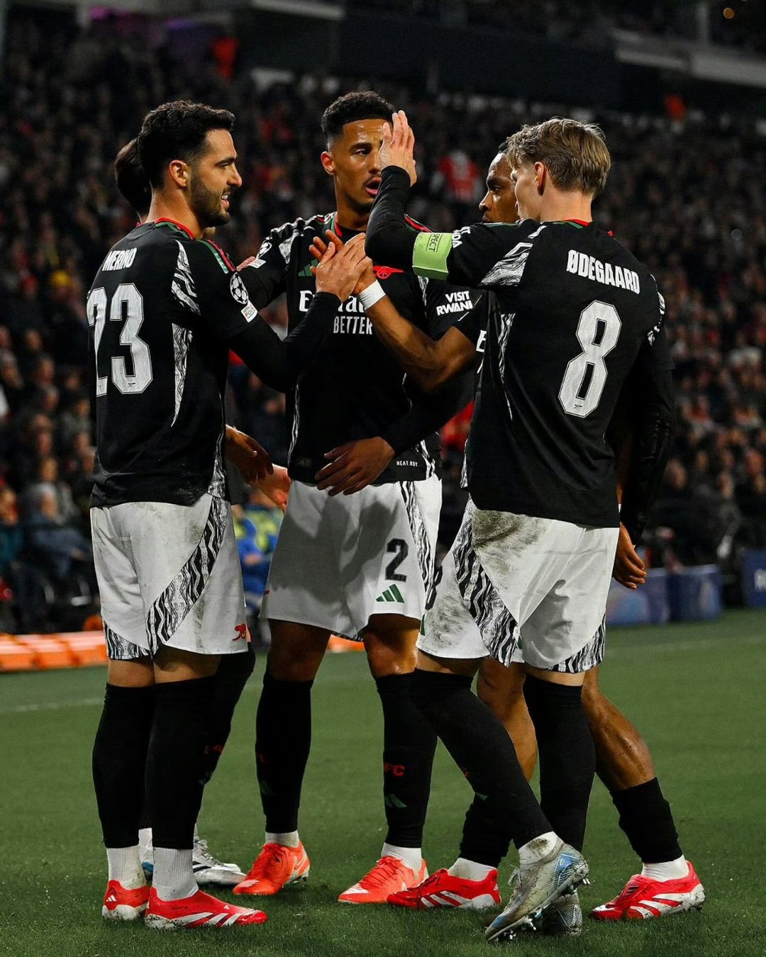 关于阿森纳对阵亚特克科斯，迎来激烈对决的信息