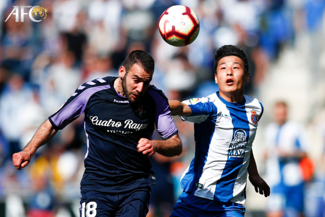 包含斯佩齐亚战平强敌，坚持不懈奋力一搏的词条