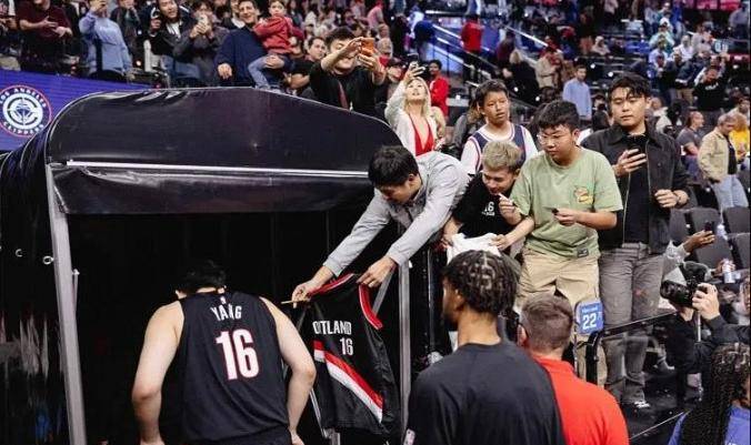 PG电子线上登入-包含开拓者队宣布交易消息，球队体系再次重组的词条