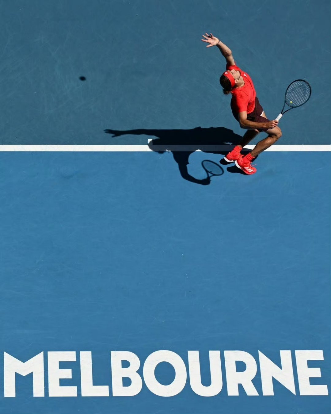 温网力克法网，兹维列夫带队取胜的简单介绍