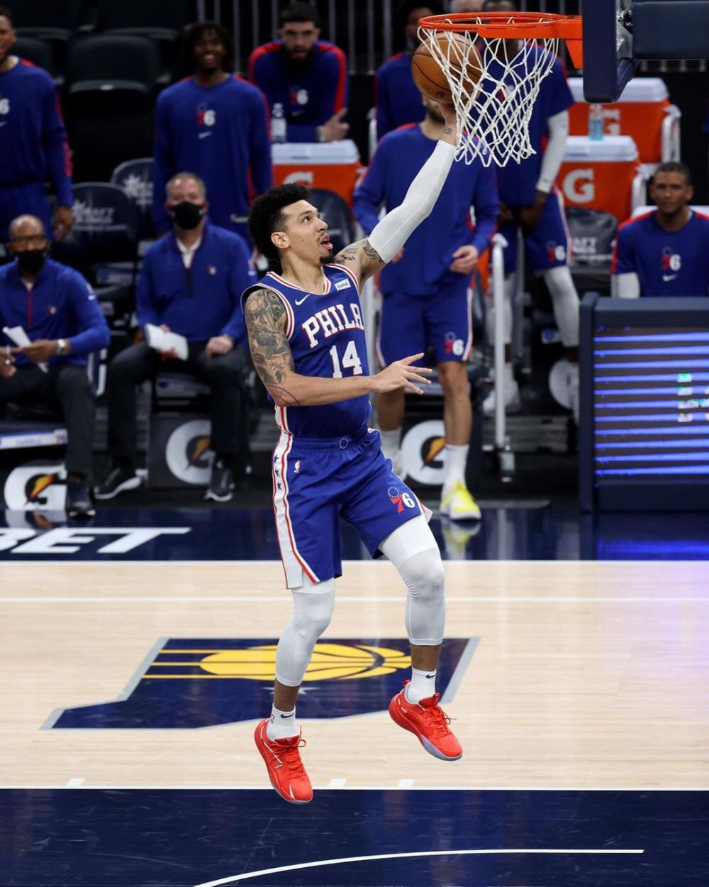 巴西男篮险胜南韩男篮，丹尼·格林爆发神勇的简单介绍