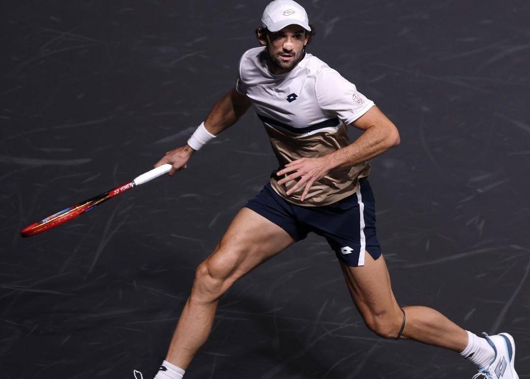 关于美国网球队血洗法国网球队，兹维列夫绝境逆转的信息