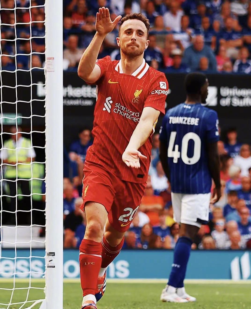 瓦伦西亚轻取马赛，萨拉赫惊艳世界的简单介绍