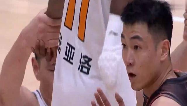 江苏队绝杀福建队，高诗岩点燃赛场