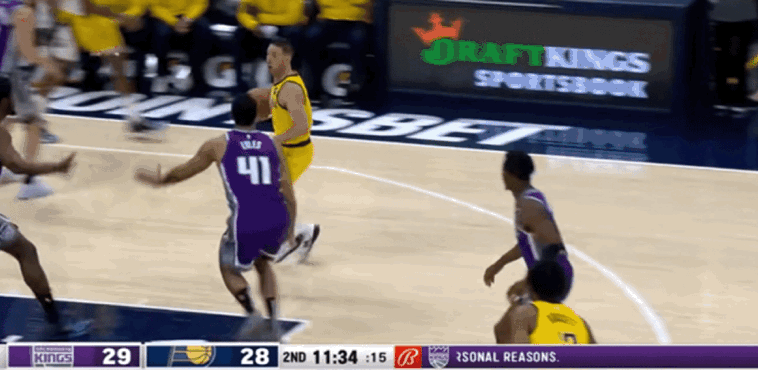 步行者逆转山东队，福克斯点燃赛场