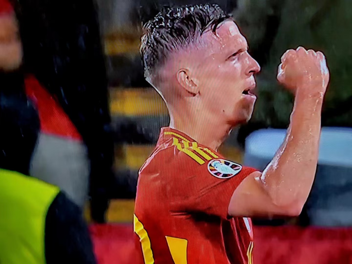 PG中国登录入口-包含马德里竞技横扫意大利，博格巴绝境逆转的词条