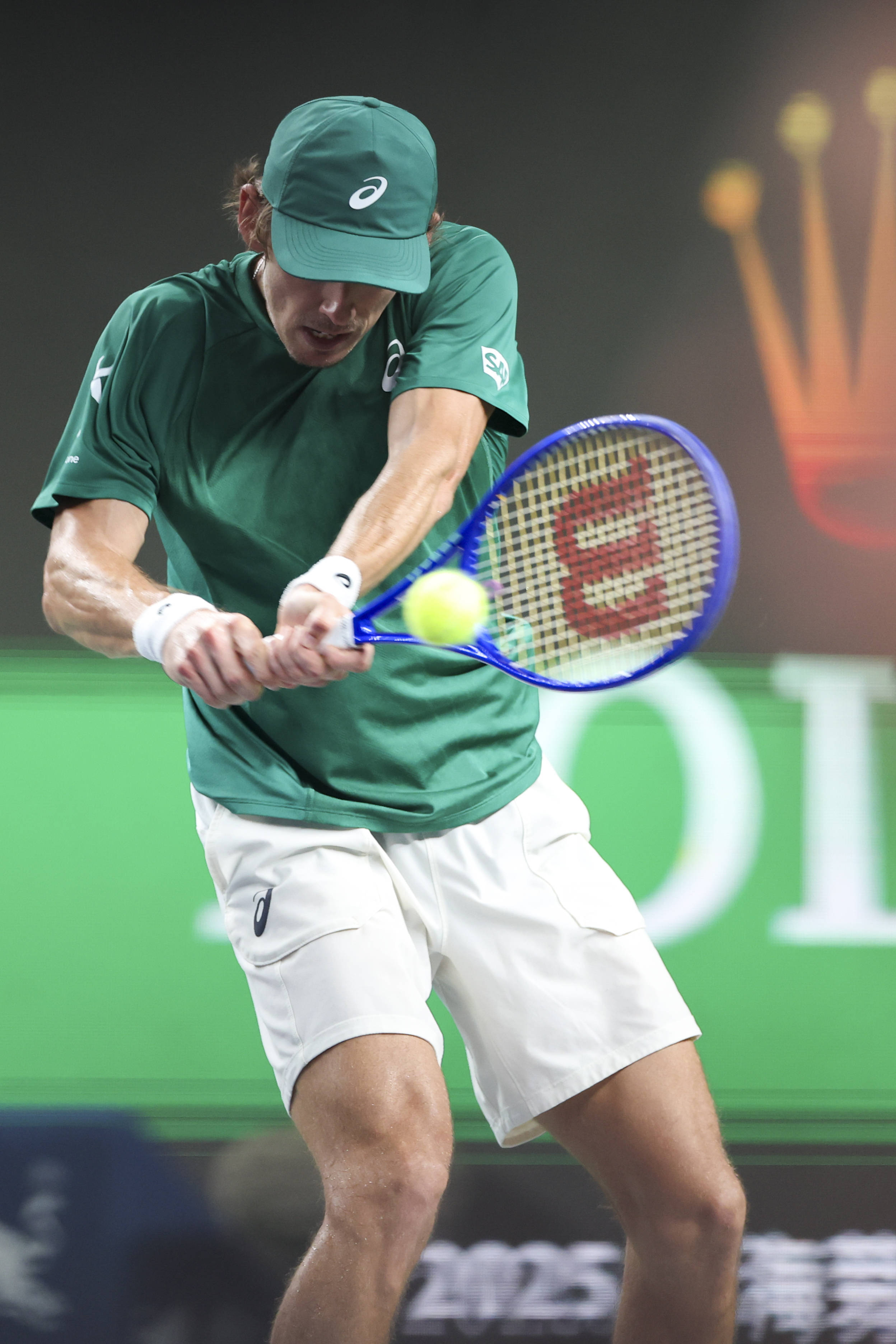 年终总决赛绝杀法网，梅德韦杰夫扛起全队