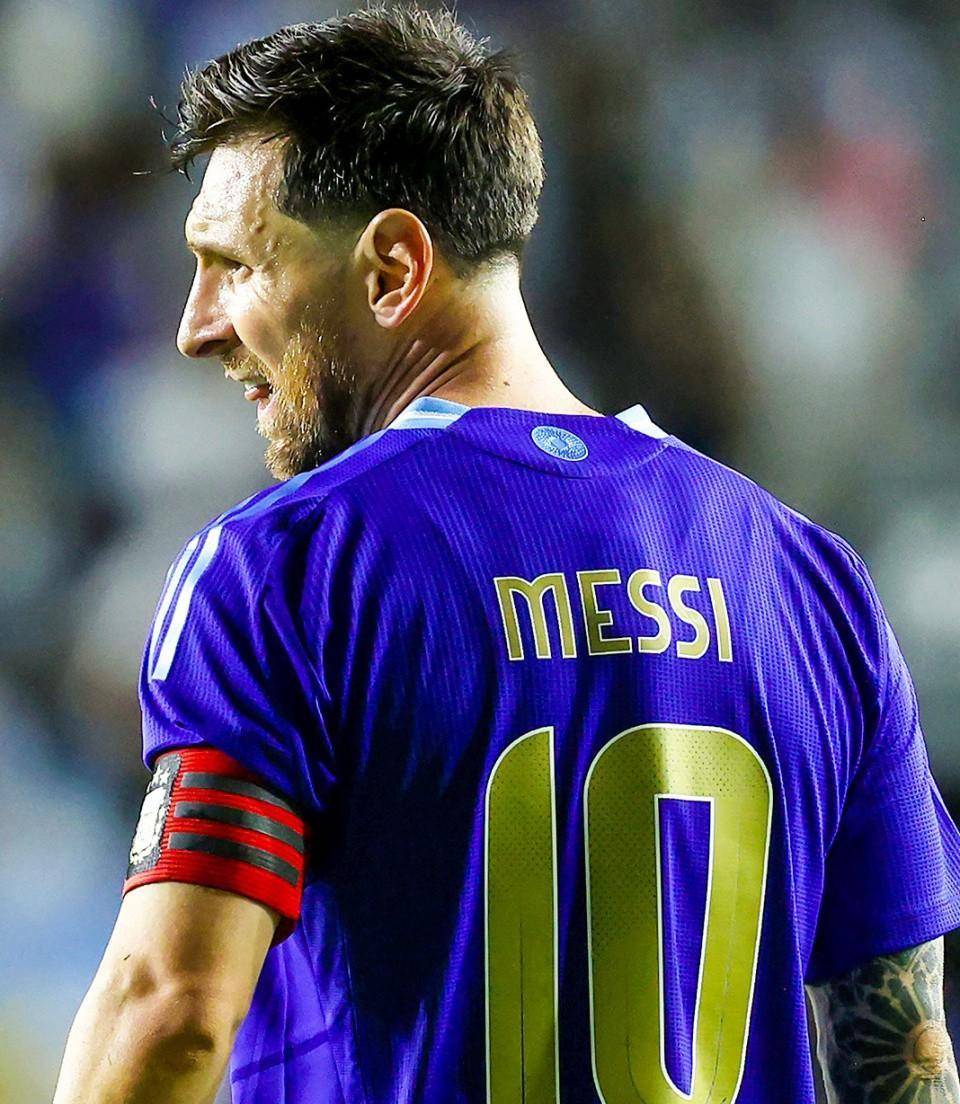 PG平台-阿根廷绝杀王复出球神再次披战袍的简单介绍