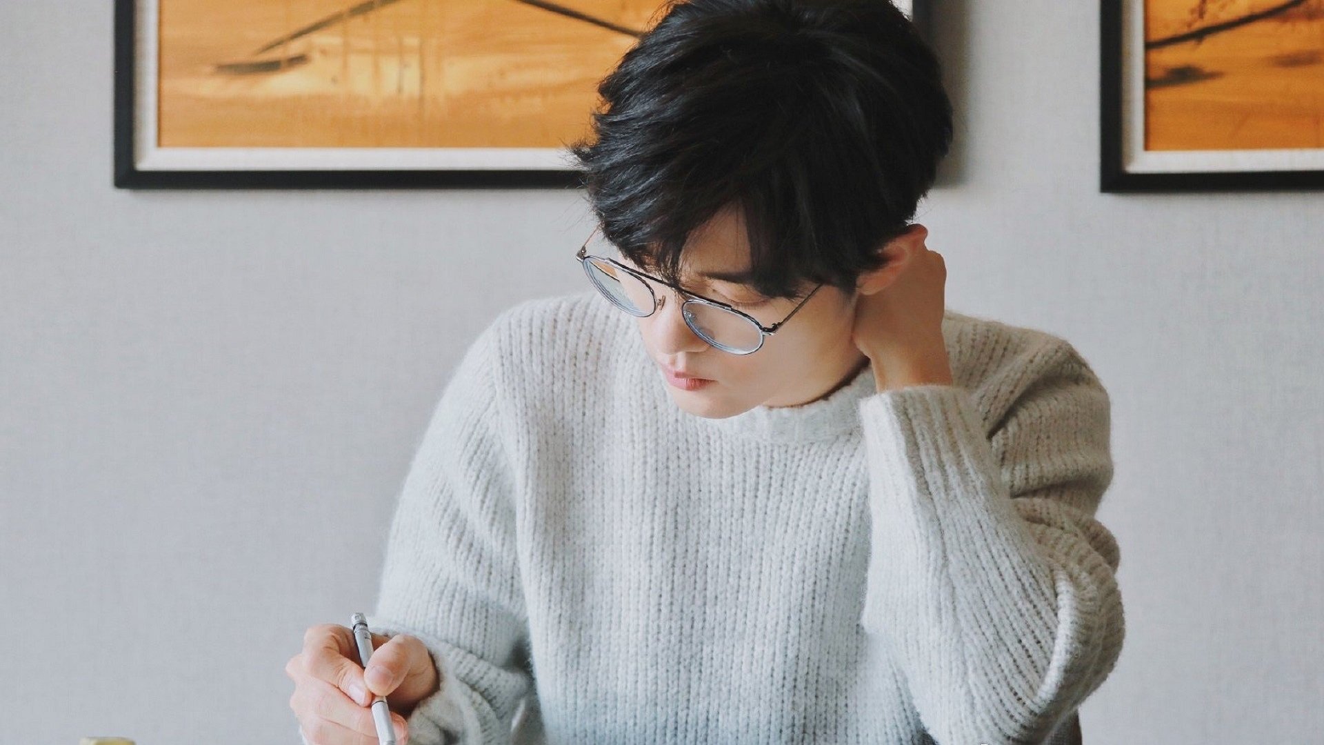 意甲焦点战与厄瓜多尔粉碎卡塔尔，体育世界的双重奏