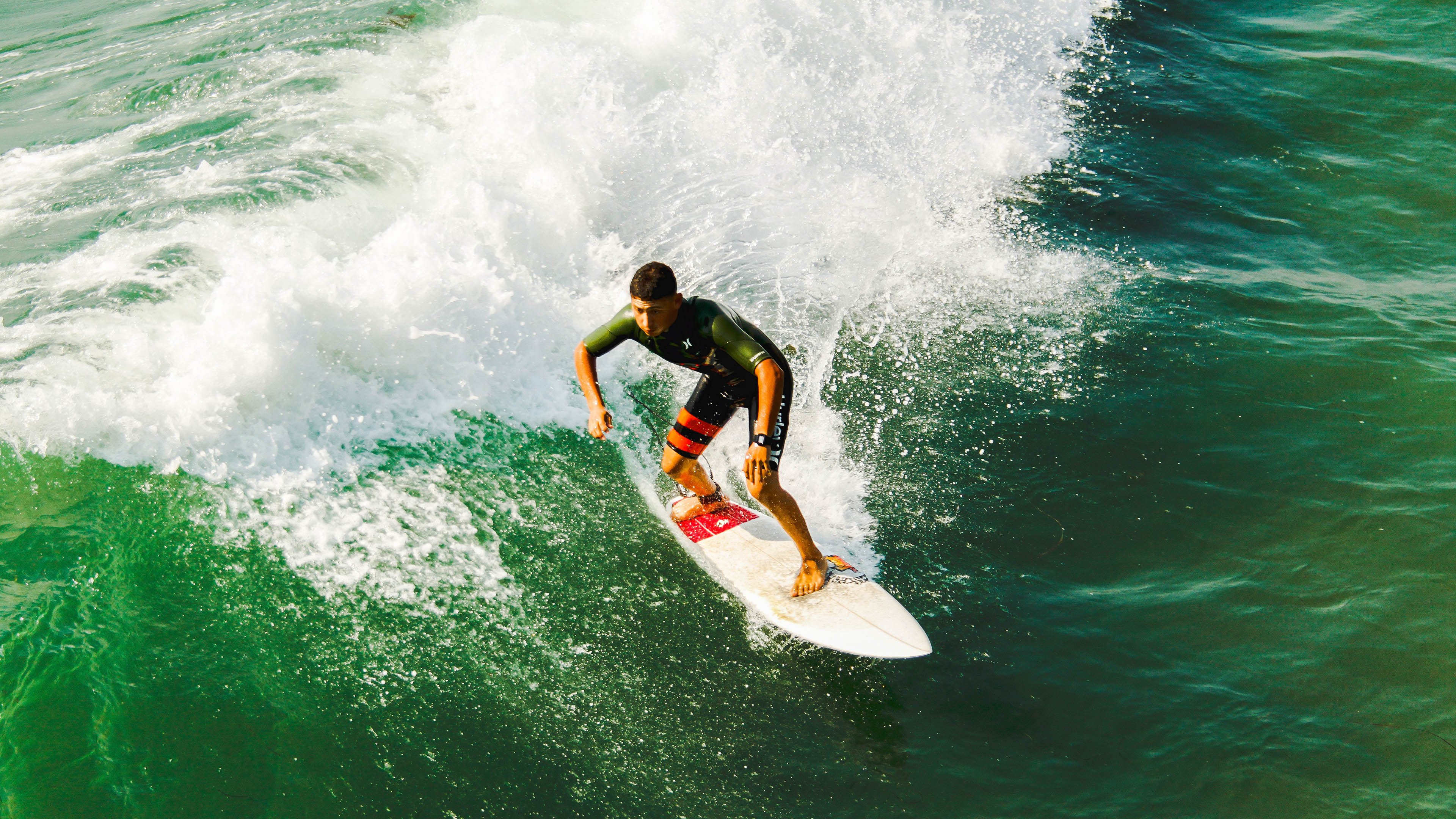 新疆队巅峰对决力克北京队，米切尔成为关键先生