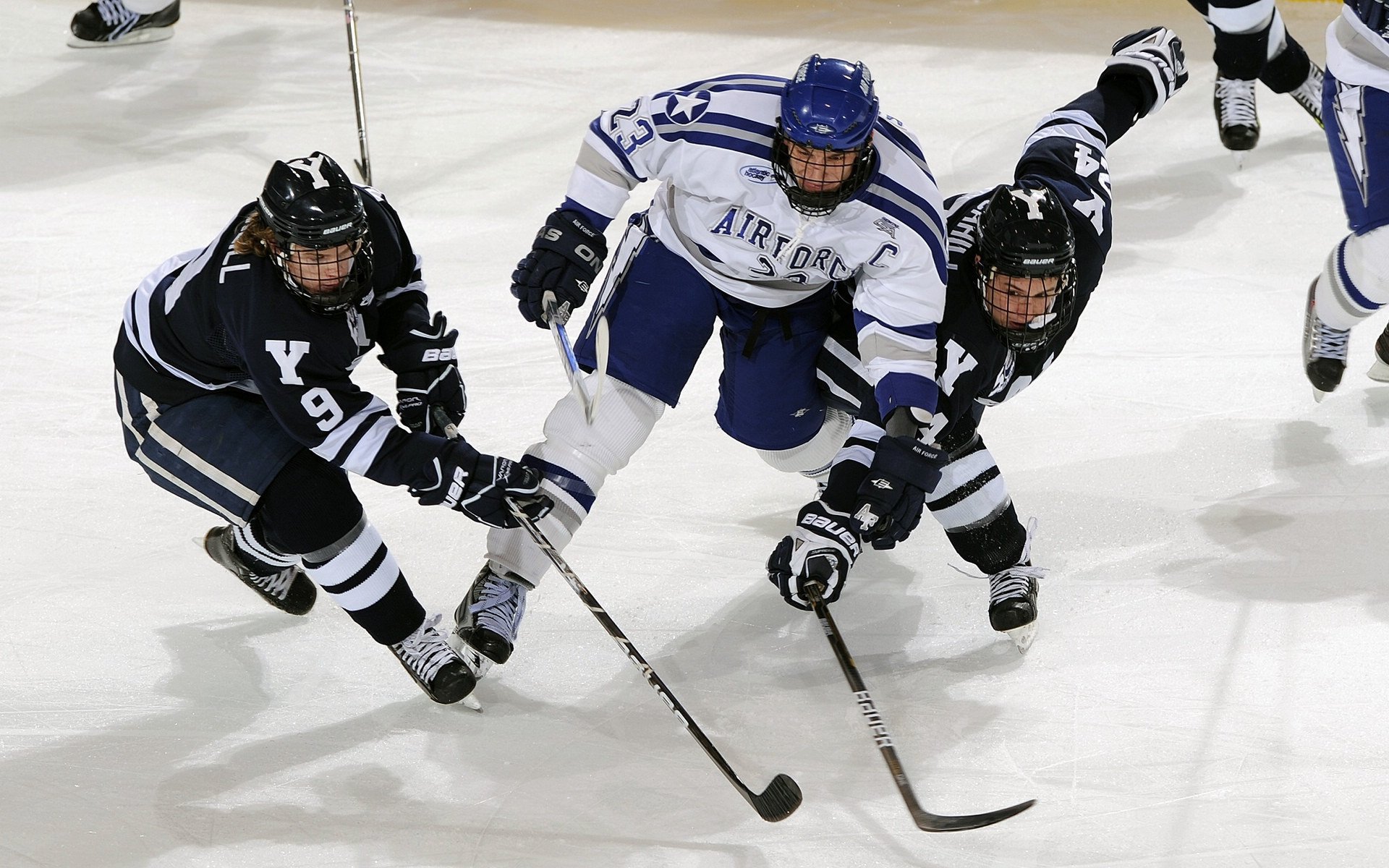欧冠半决赛之夜，罗德里戈关键节点连续得分，谱写传奇新章