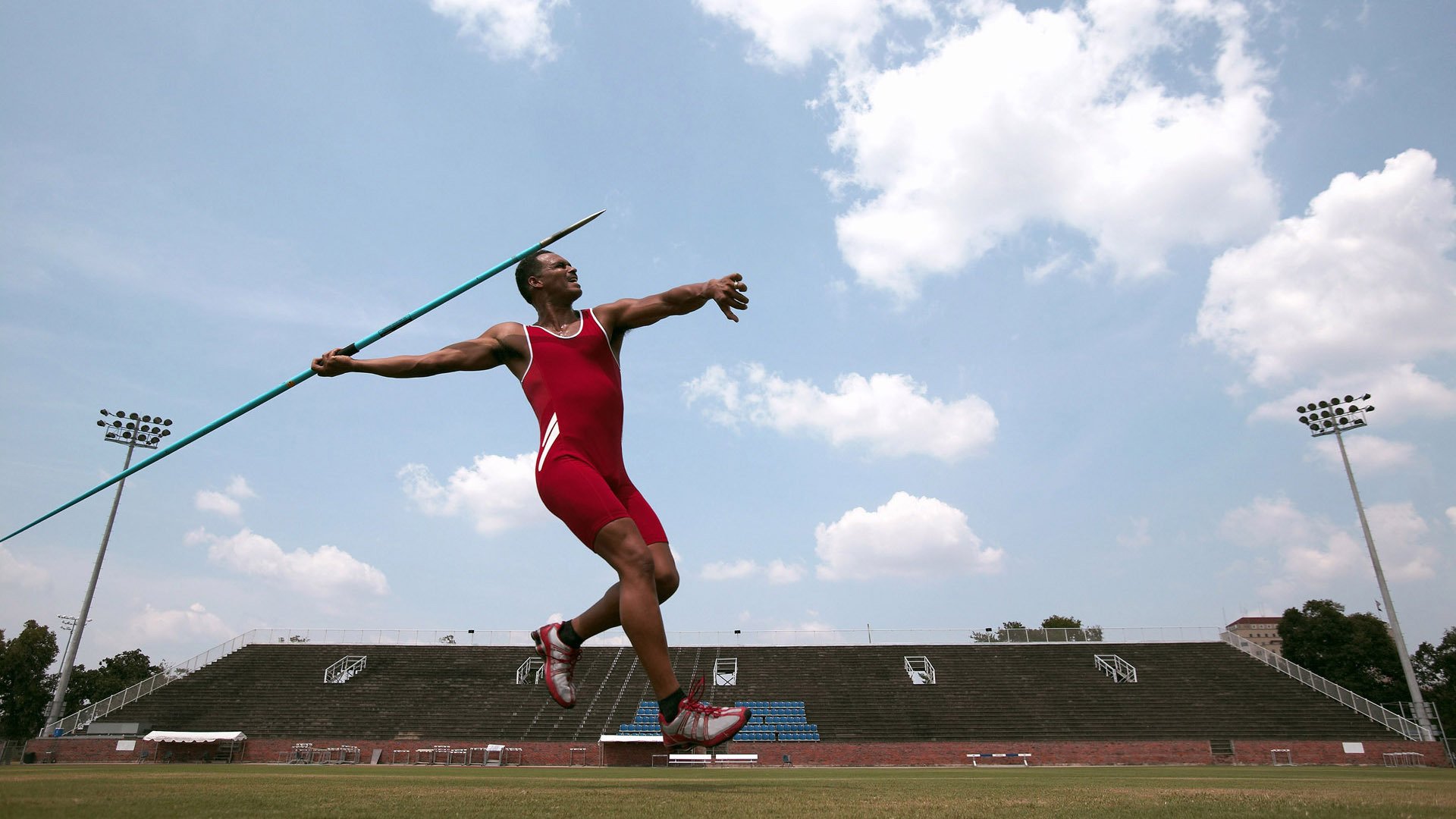 巴黎力克马赛，C罗状态火热，足坛双星时代的新注解